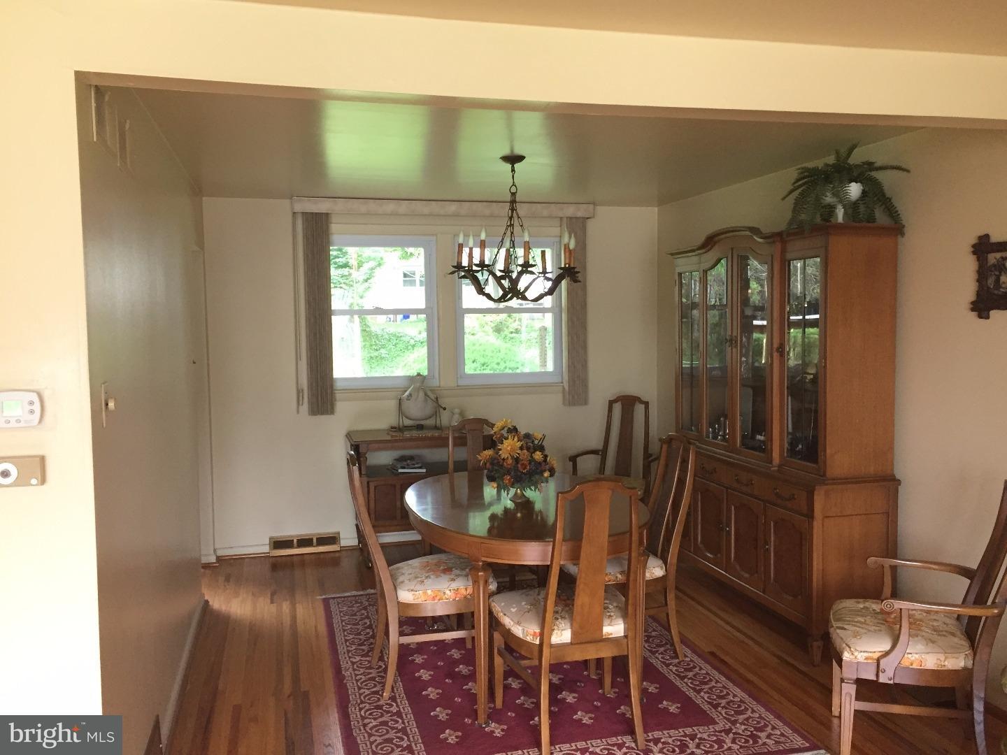 9719 Chapel Road Philadelphia, PA 19115 - Photo 5 of 20
