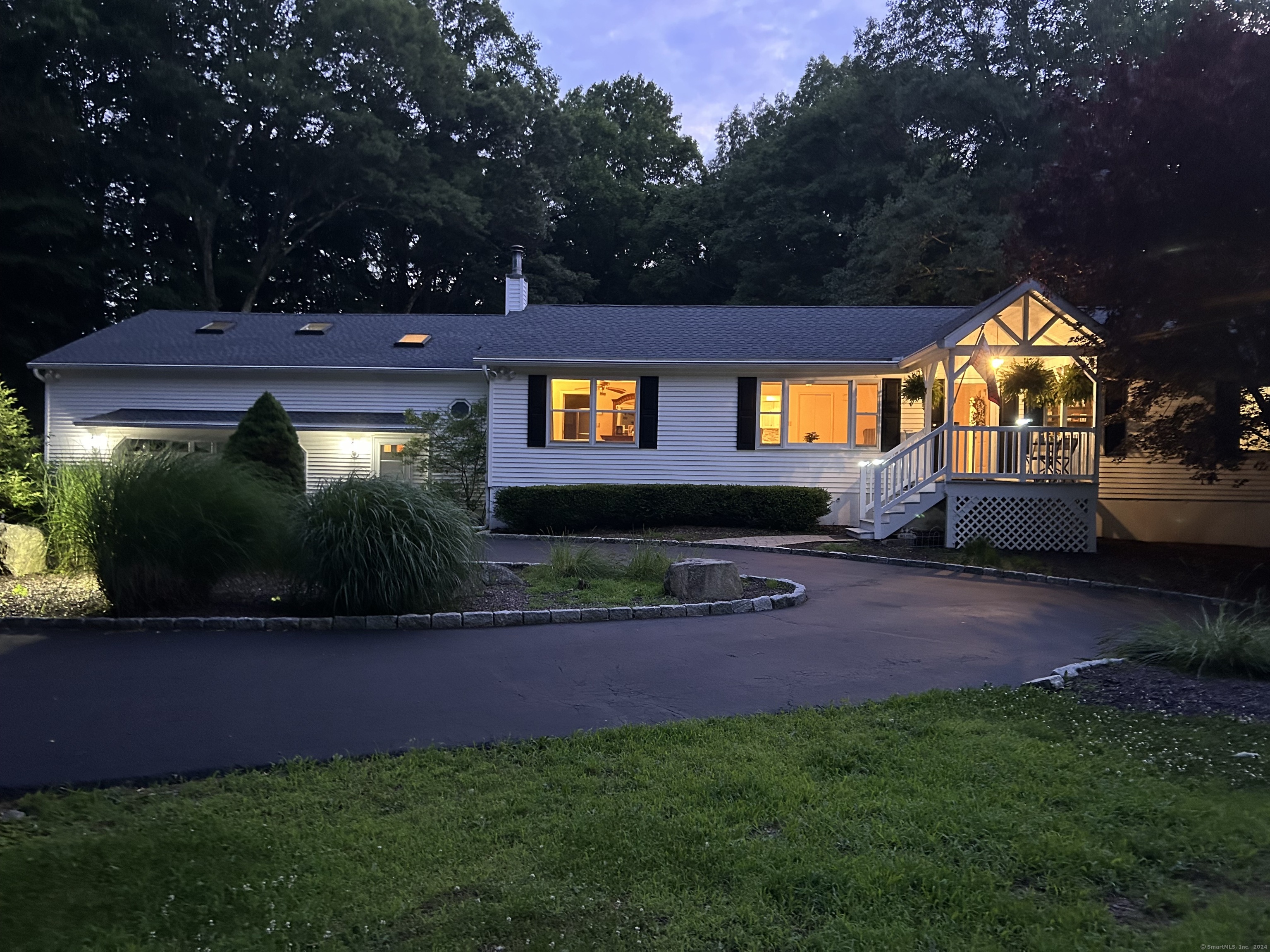 Beautiful Multi-generational Home w/In-Law