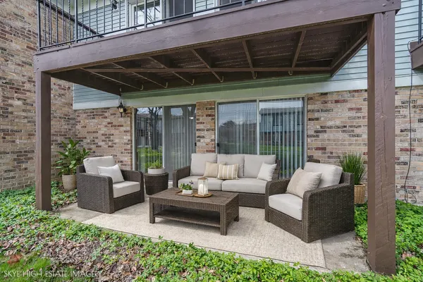 $245,000 | 1241 South Williams Street, Unit 401, Westmont, IL 60559