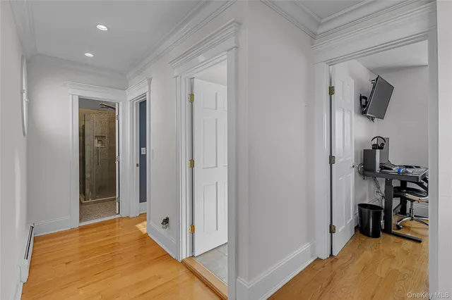 $699,000 | 803 South 7th Street, Lindenhurst, NY 11757