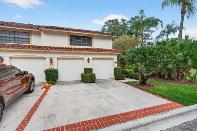 $559,900 | 7727 La Mirada Drive, Boca Raton, FL 33433