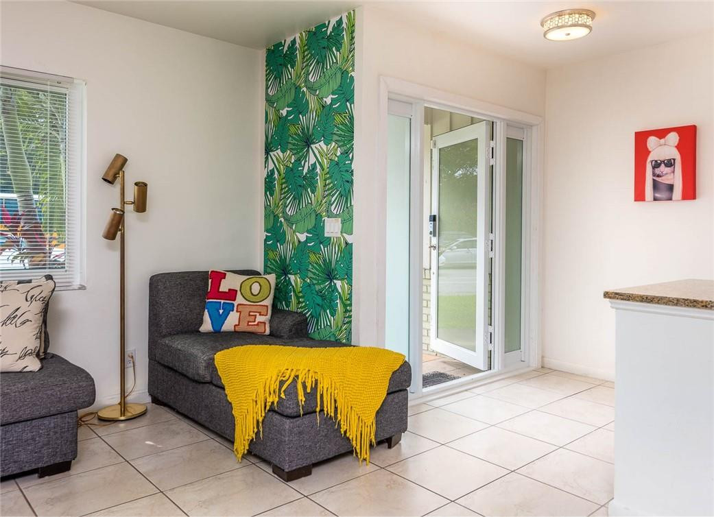 798 Northwest 12th Avenue Boca Raton, FL 33486 - Photo 4 of 22 Photo 4