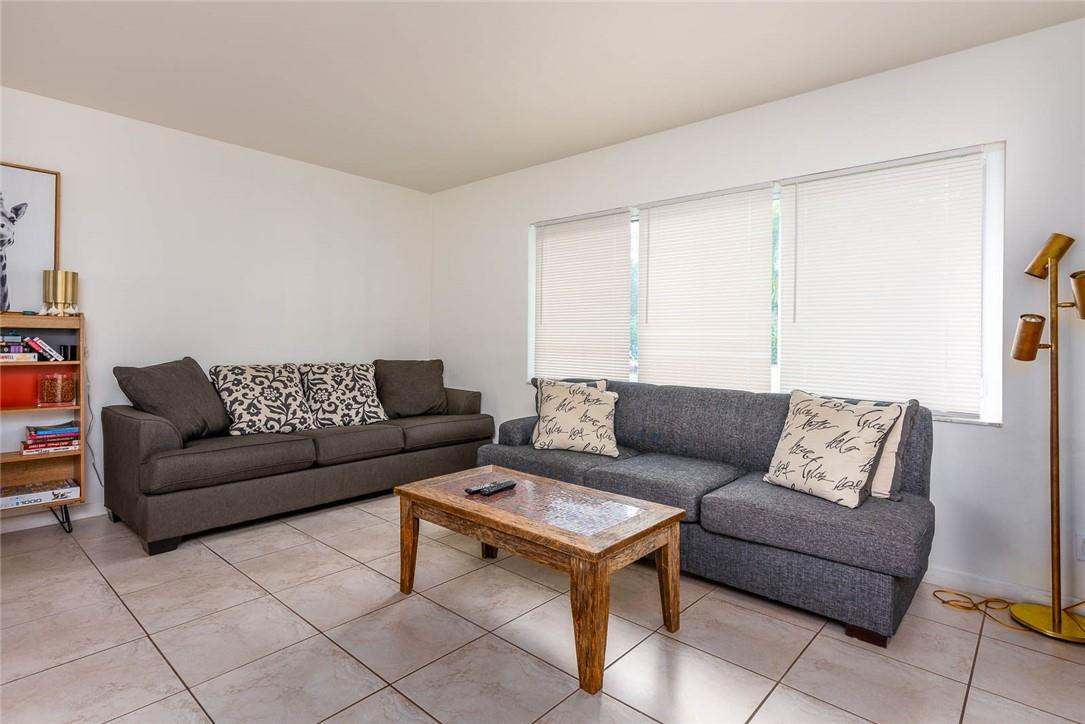 798 Northwest 12th Avenue Boca Raton, FL 33486 - Photo 5 of 22 Photo 5