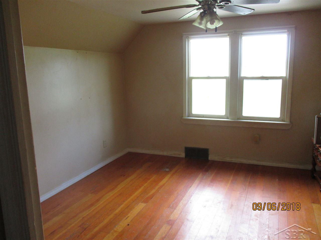 10965 Sheridan Road Burt, MI 48417 - Photo 6 of 15 31359258-5.JPG