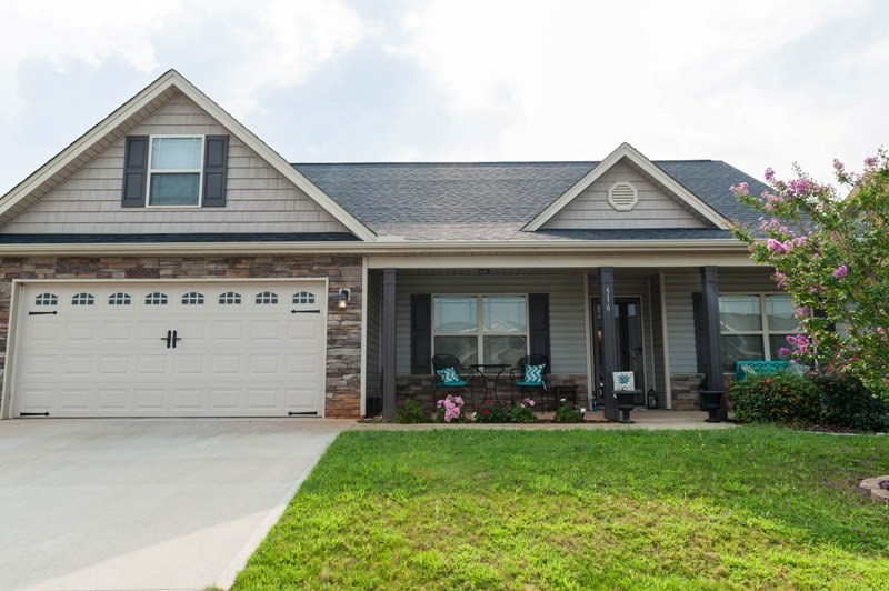516 Tilgate Court Boiling Springs, SC 29316 - Photo 1 of 25 Gallery Image 1