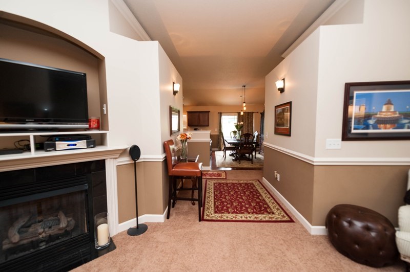 516 Tilgate Court Boiling Springs, SC 29316 - Photo 4 of 25 Gallery Image 4
