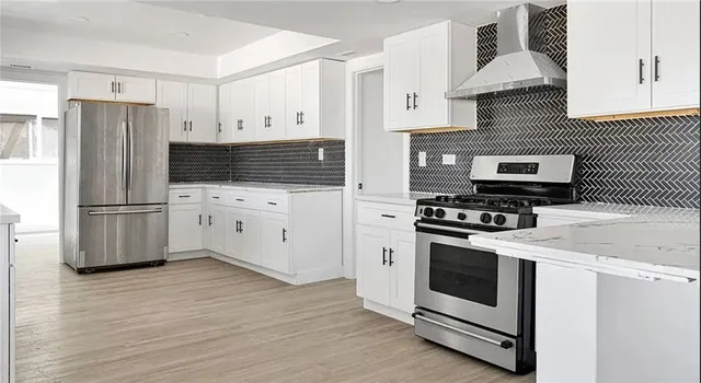 $4,000 | 14855 Flathead Road, Apple Valley, CA 92307