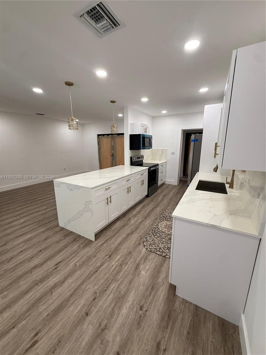 1014 West 66th Street Hialeah, FL 33012 - Photo 32 of 43