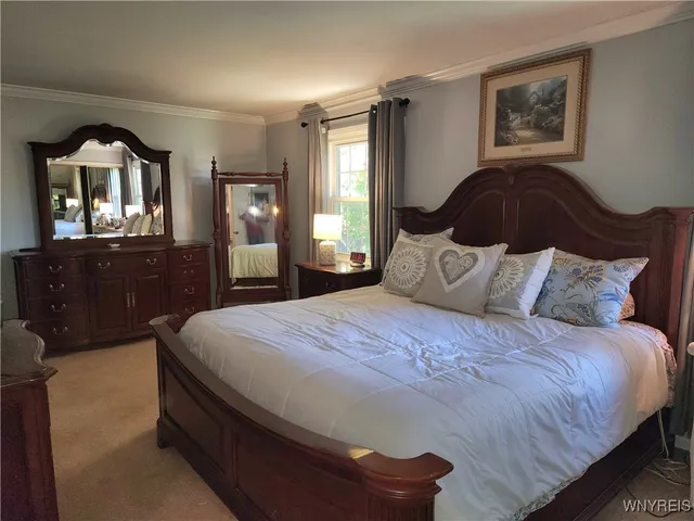 $359,900 | 64 Hickory Hill Road, Amherst, NY 14221