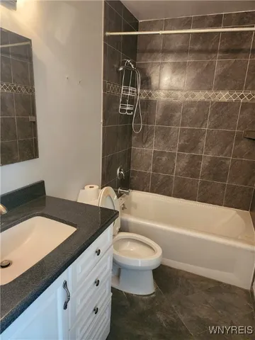 $359,900 | 64 Hickory Hill Road, Amherst, NY 14221