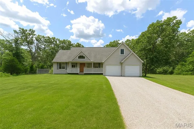 $269,500 | 22217 Red Wing Road, Waynesville, MO 65583