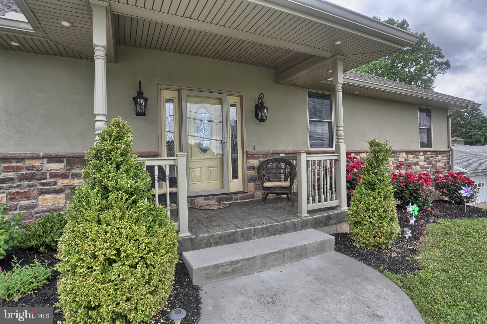 565 Fishing Creek Road Lewisberry, PA 17339 - Photo 4 of 39