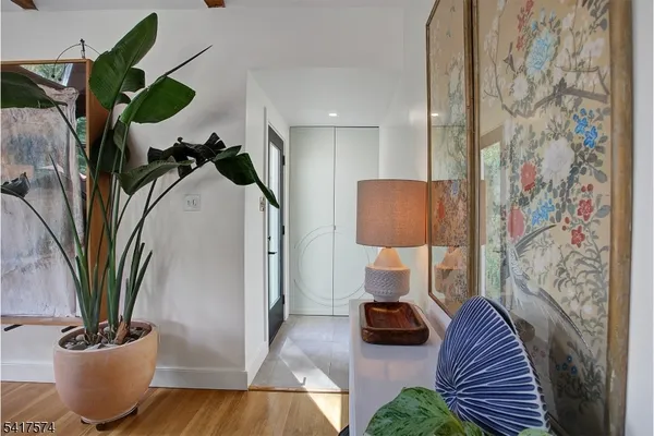 $995,000 | 2 Schoolhouse Lane, Lebanon, NJ 08833