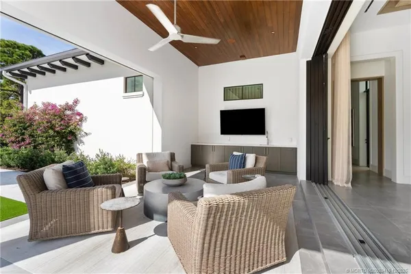 $25,750,000 | 210 Bears Club Drive, Jupiter, FL 33477