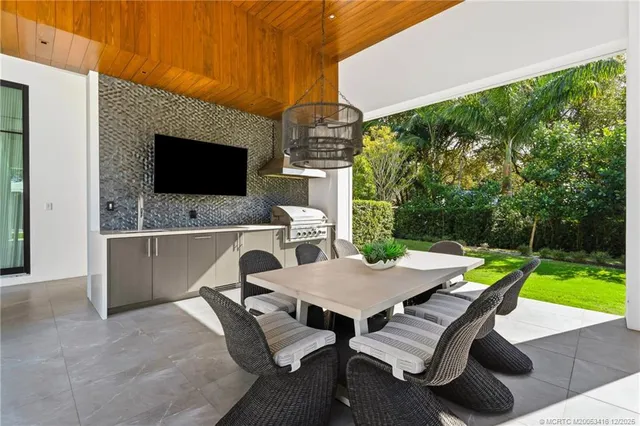 $25,750,000 | 210 Bears Club Drive, Jupiter, FL 33477