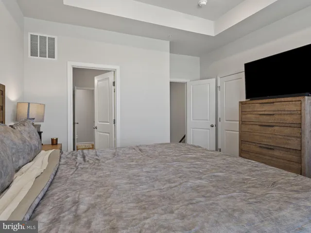 $3,400 | 4810 Vista Glen Lane, Lanham, MD 20706