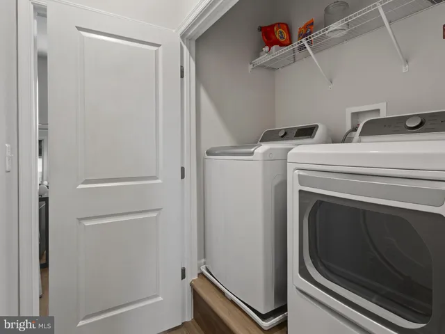 $3,400 | 4810 Vista Glen Lane, Lanham, MD 20706