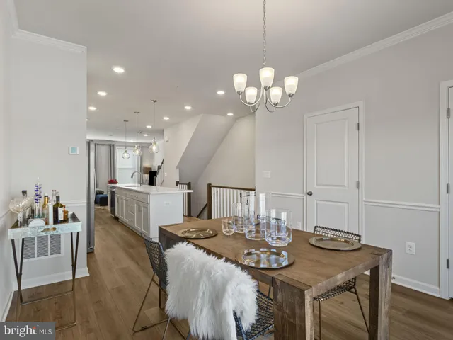 $3,400 | 4810 Vista Glen Lane, Lanham, MD 20706