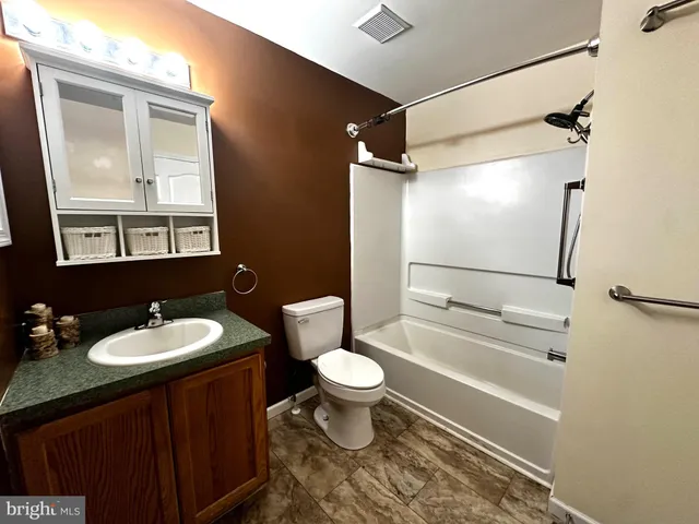 $2,150 | 197 Bonnybrook Road, Middletown, DE 19709