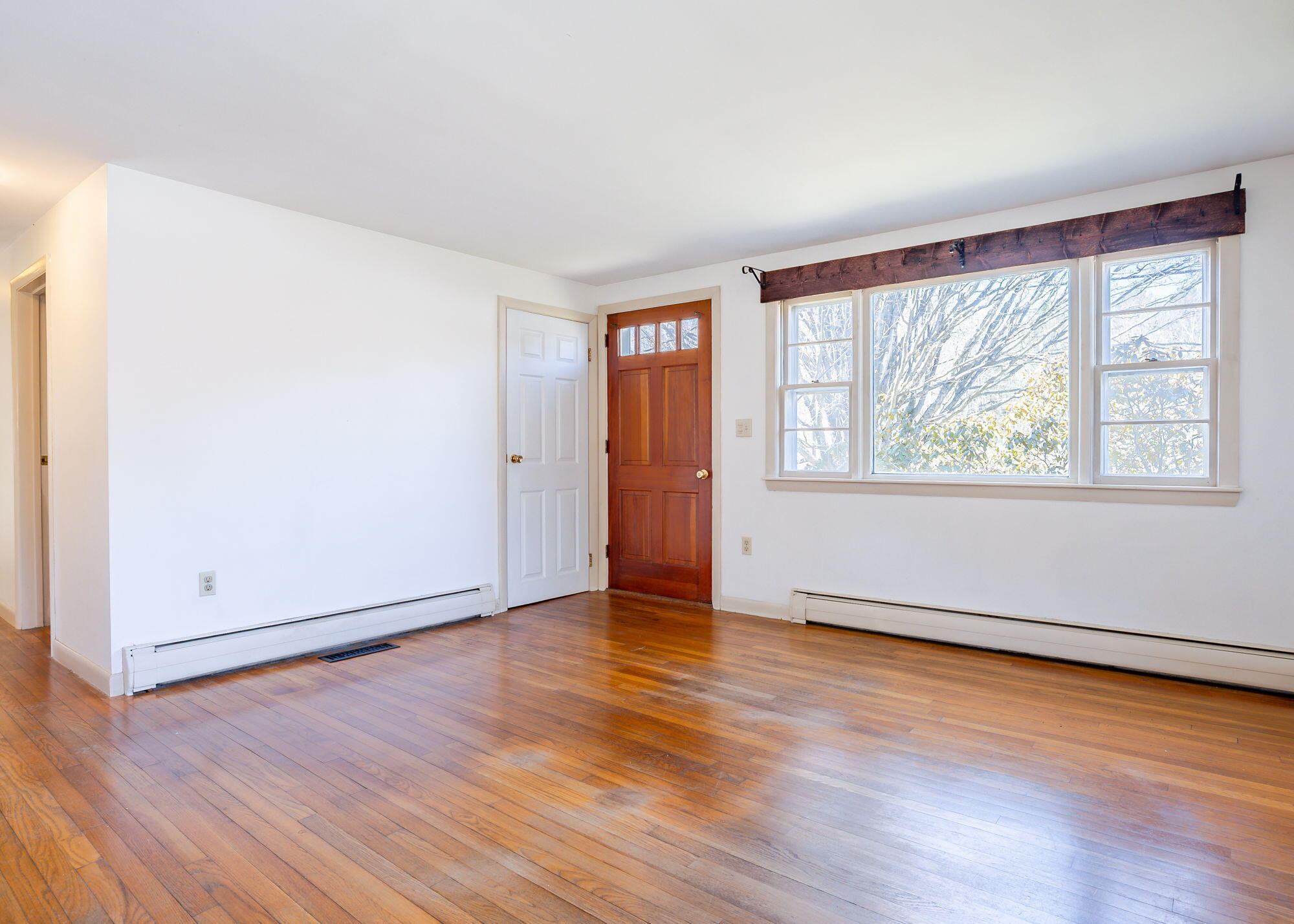 203 Gray Road Falmouth, ME 04105 - Photo 13 of 37 203GrayRd-Falmouth-05