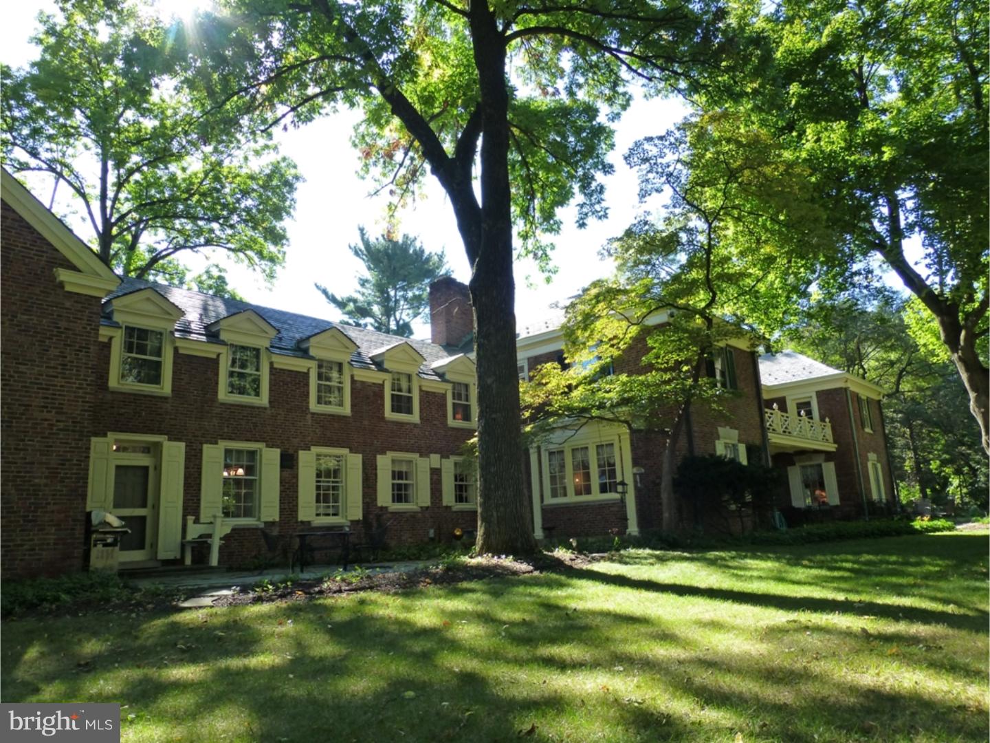 1629 Museum Road Wyomissing, PA 19610 - Photo 2 of 25 Exterior Side