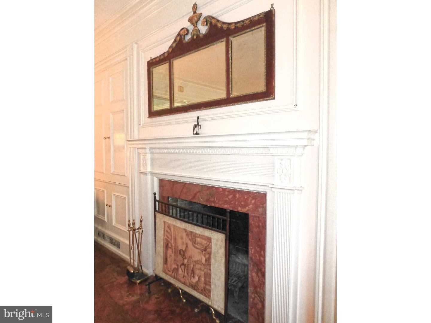 1629 Museum Road Wyomissing, PA 19610 - Photo 15 of 25 Family Room