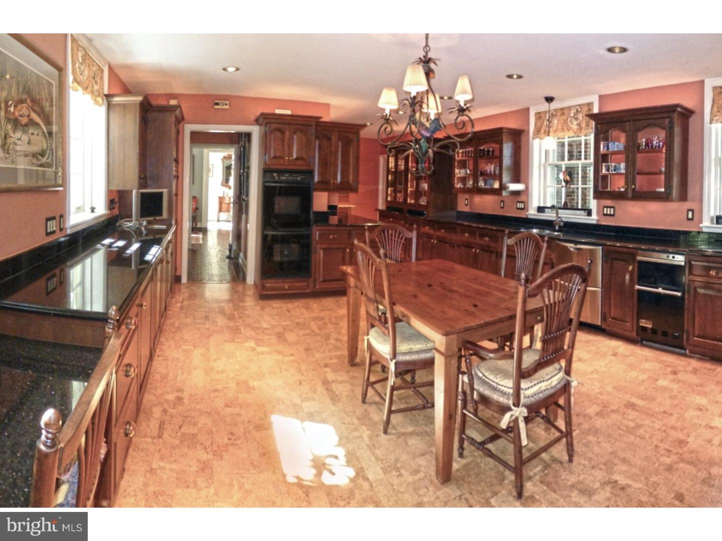 1629 Museum Road Wyomissing, PA 19610 - Photo 17 of 25 Kitchen