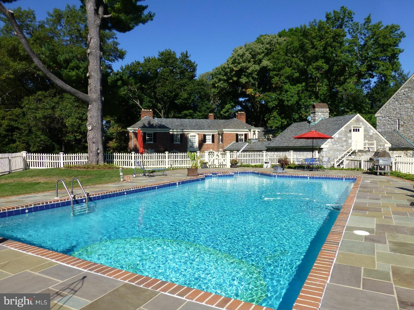 1629 Museum Road Wyomissing, PA 19610 - Photo 9 of 25 Pool