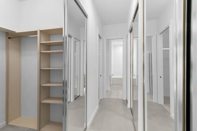 $644,900 | 3850 Huelva Court, Naples, FL 34109