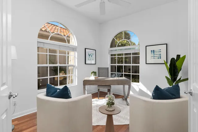 $644,900 | 3850 Huelva Court, Naples, FL 34109