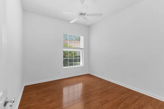 $644,900 | 3850 Huelva Court, Naples, FL 34109