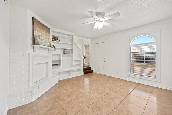 $1,200 | 6702 Everhart Road, Unit H104, Corpus Christi, TX 78413