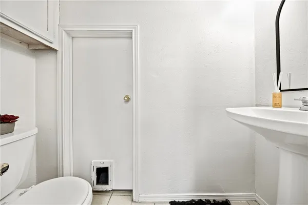 $1,200 | 6702 Everhart Road, Unit H104, Corpus Christi, TX 78413
