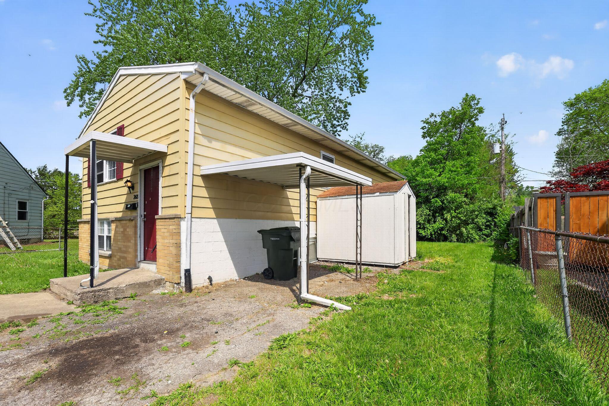 2672 Arcola Road Columbus, OH 43207 - Photo 8 of 45