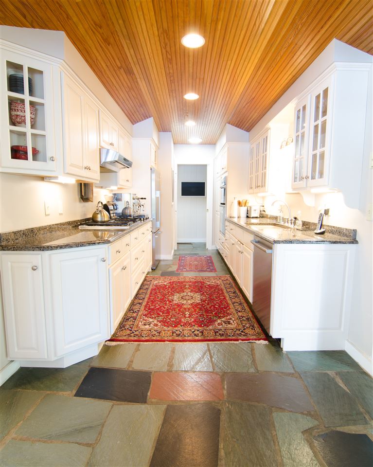 150 Gilson Road Jaffrey, NH 03452 - Photo 8 of 34