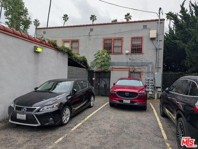 a car parked in front of a house