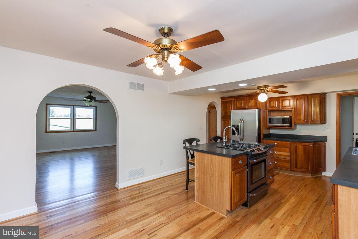 3645 Old Hanover Road Westminster, MD 21158 - Photo 11 of 30 Dining Room