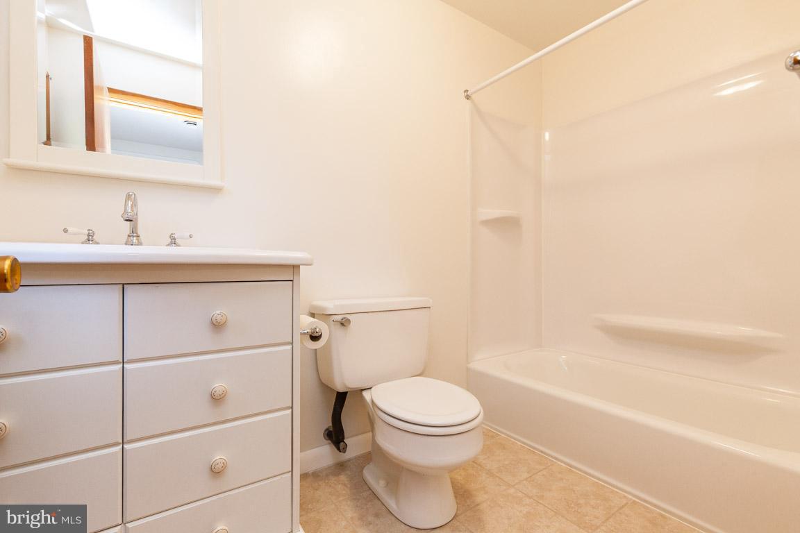 3645 Old Hanover Road Westminster, MD 21158 - Photo 23 of 30 Bath