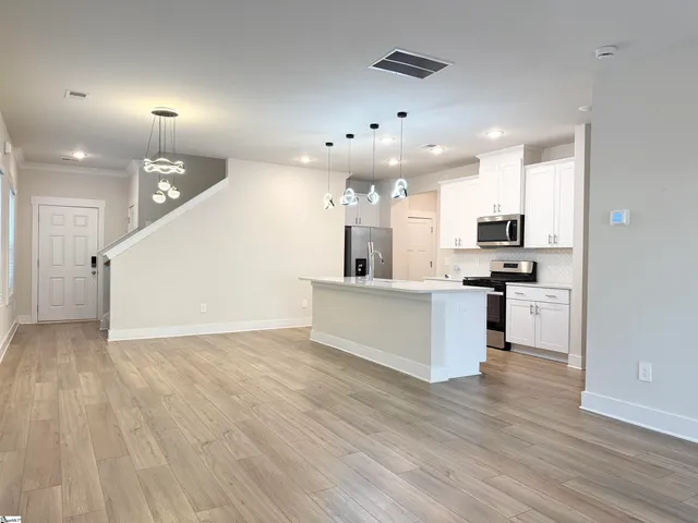 $2,550 | 15 Brayfield Trail, Greenville, SC 29607