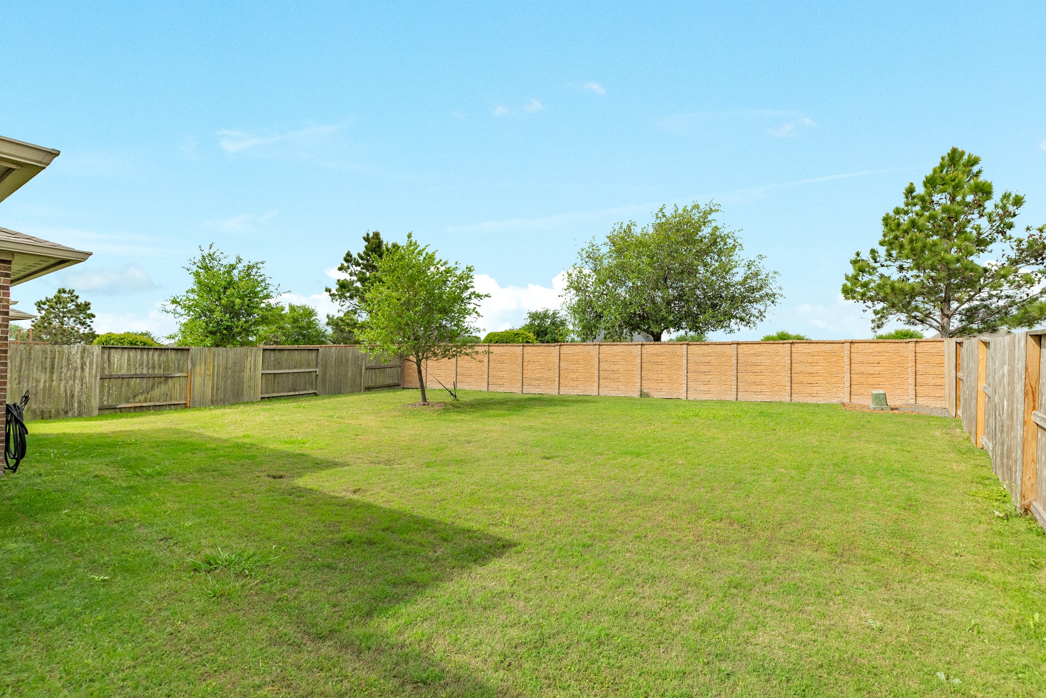 10306 Aldrin Drive Rosharon, TX 77583 - Photo 36 of 50 Picture crafting your dream oasis – a sparkling pool or a tranquil lazy river right in your backyard. This is an exceptional area, and you won't want to let this opportunity pass you by.