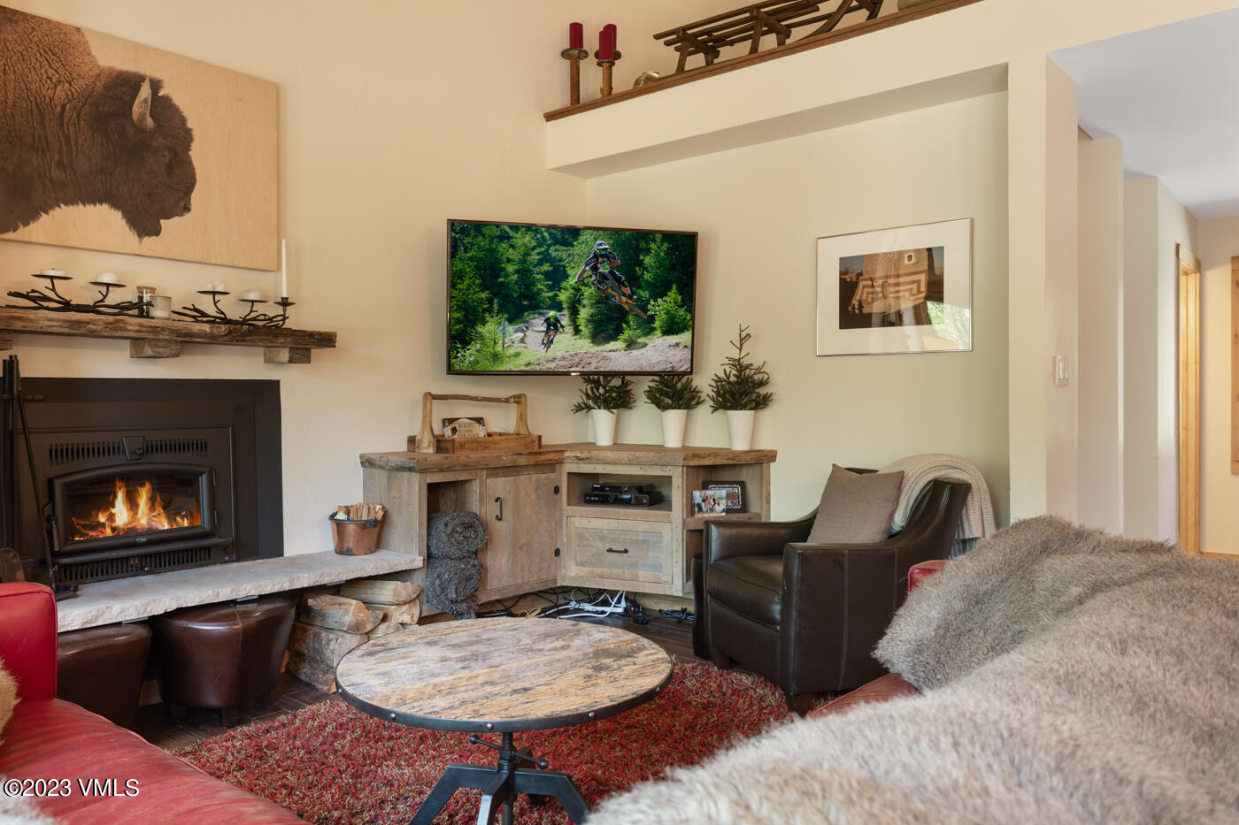 2875 Manns Ranch Road, Unit C2 Vail, CO 81657 - Photo 2 of 28 2875 Manns Ranch Rd C2 MLS-20