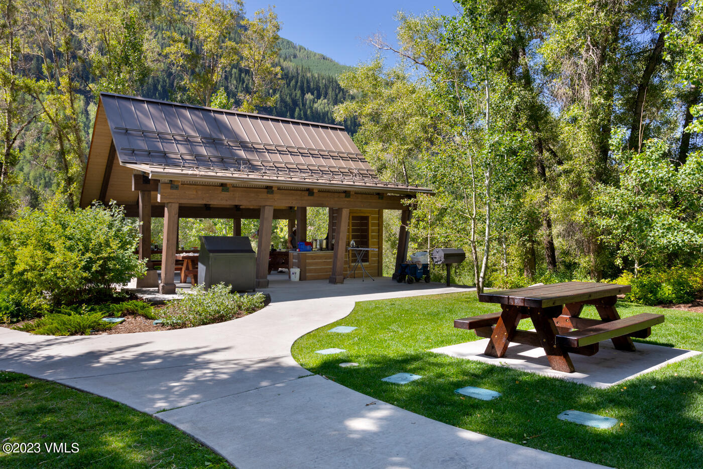 2875 Manns Ranch Road, Unit C2 Vail, CO 81657 - Photo 22 of 28 2875 Manns Ranch Rd C2 MLS-3