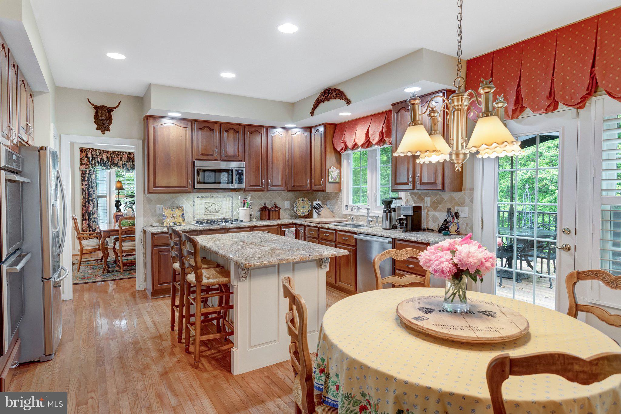 12908 Roxanna Court Manassas, VA 20112 - Photo 16 of 44