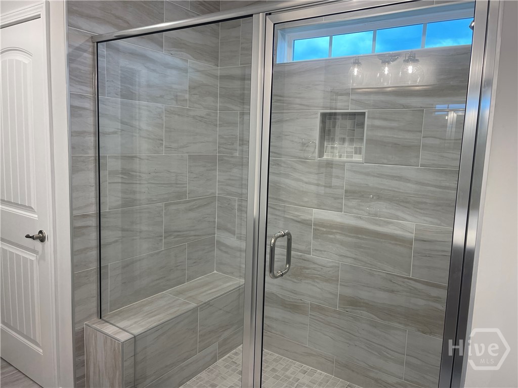 185 Champlain Drive Pooler, GA 31322 - Photo 17 of 26 Large Shower in Primary