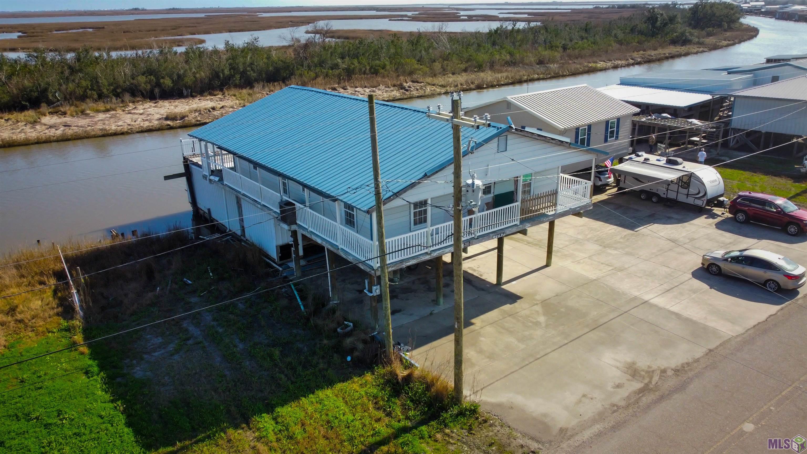 1045 Four Point Road Dulac, LA 70353 - Photo 2 of 24 Gallery Image 2
