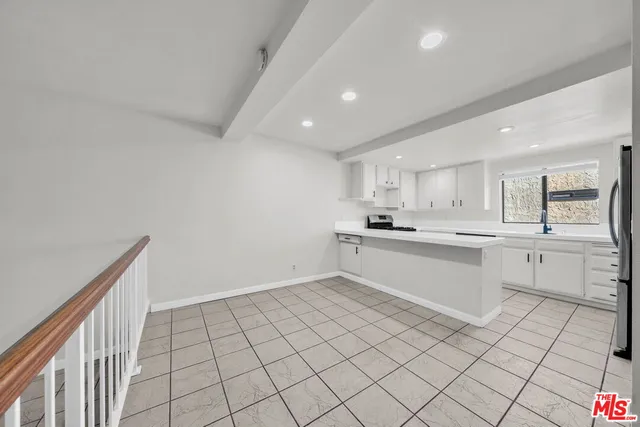 $3,400 | 2333 241st Street, Unit 3, Lomita, CA 90717