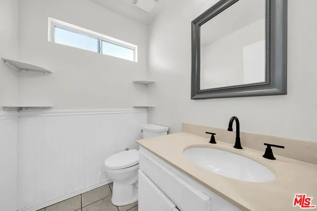 $3,400 | 2333 241st Street, Unit 3, Lomita, CA 90717