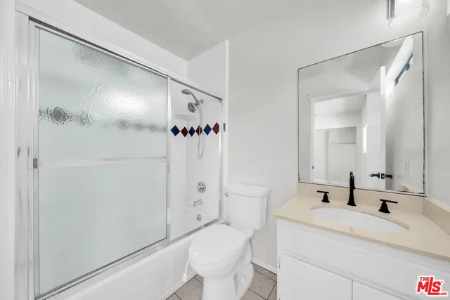 $3,400 | 2333 241st Street, Unit 3, Lomita, CA 90717