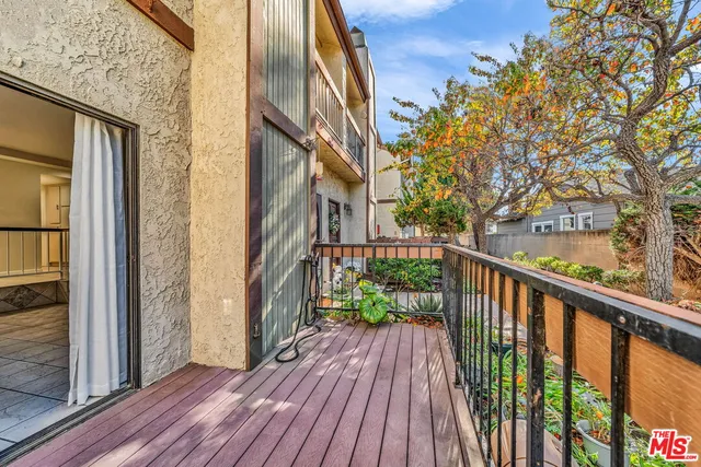 $3,400 | 2333 241st Street, Unit 3, Lomita, CA 90717