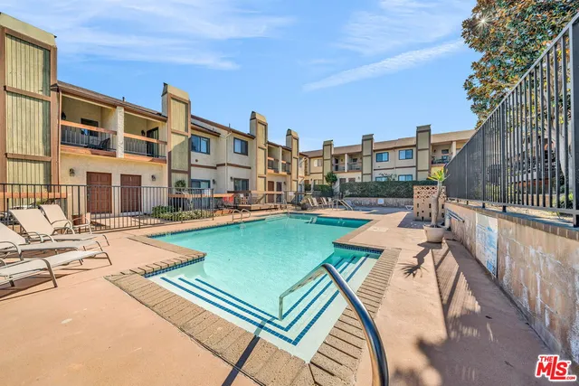 $3,400 | 2333 241st Street, Unit 3, Lomita, CA 90717